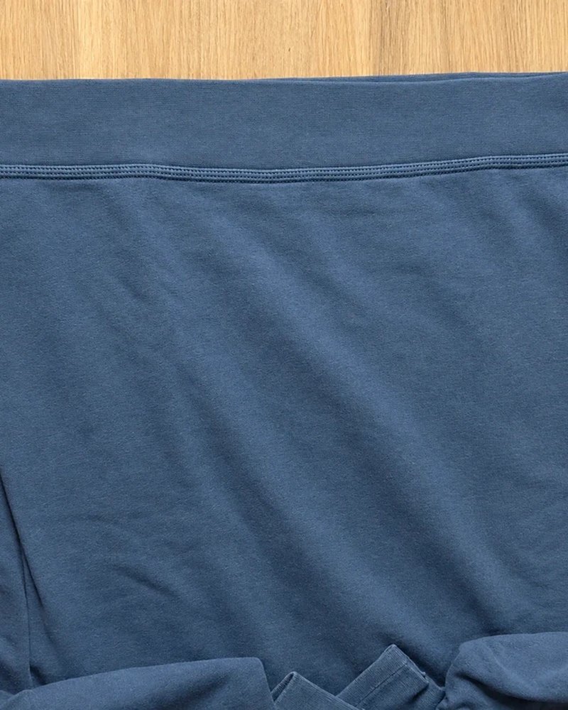 Détail du bas du sweat